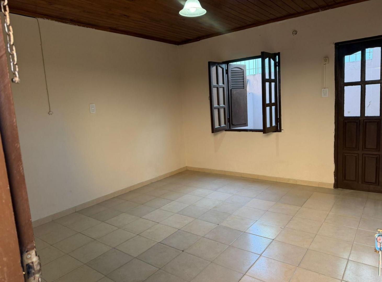 Foto de Se alquila departamento en Barrio Chapero Rqta., imagen 2