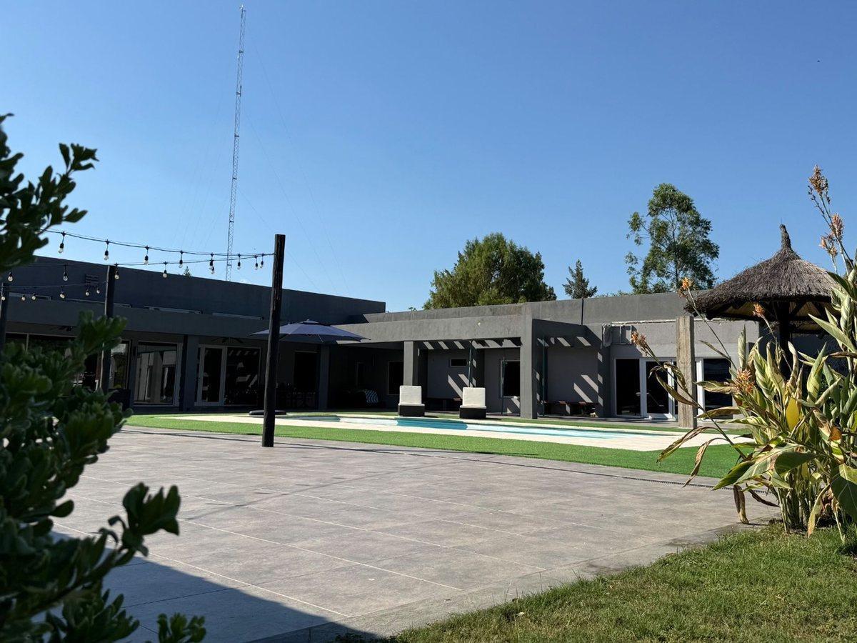 Foto de Casa de Primera Calidad en Avellaneda, RN 11 km798, imagen 4