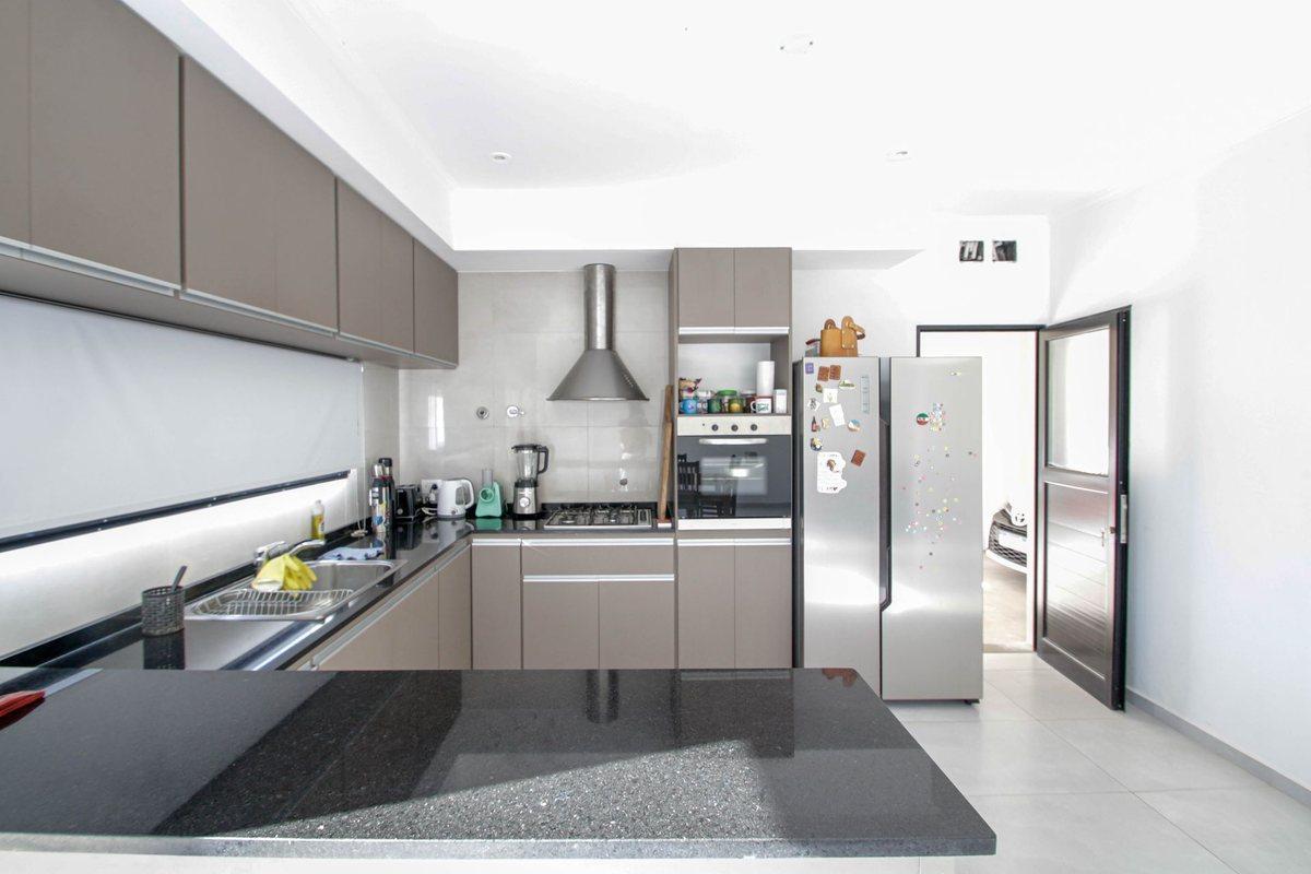 Foto de Casa en venta Barrio los Naranjos, Reconquista., imagen 1
