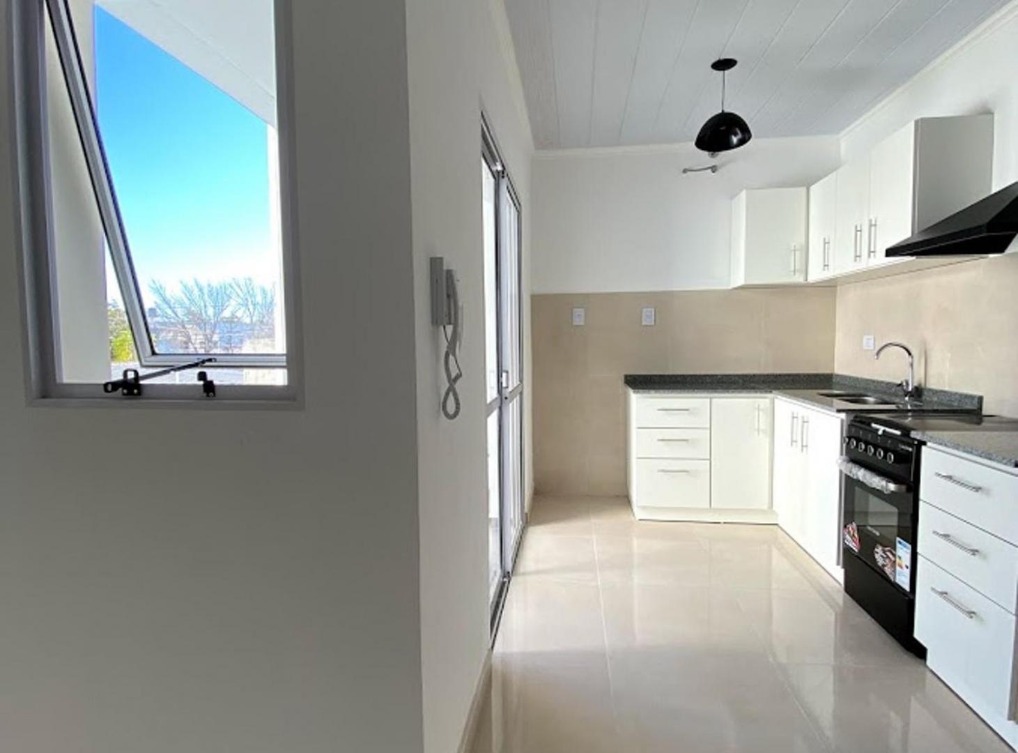 Foto de Departamento de 2 dormitorios en alquiler, imagen 2