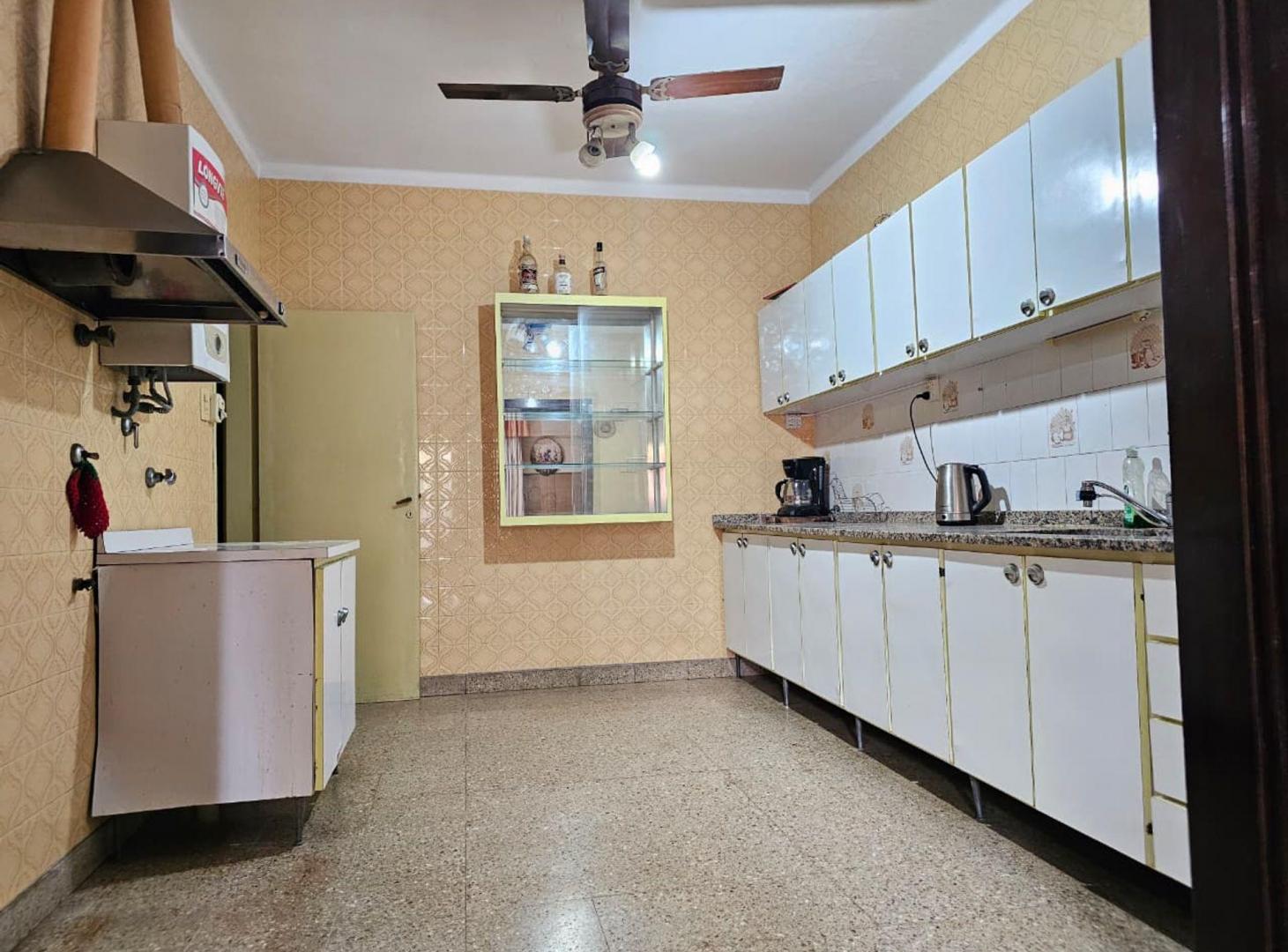 Foto de Casa con Local en Venta sobre Patricio Diez, imagen 2