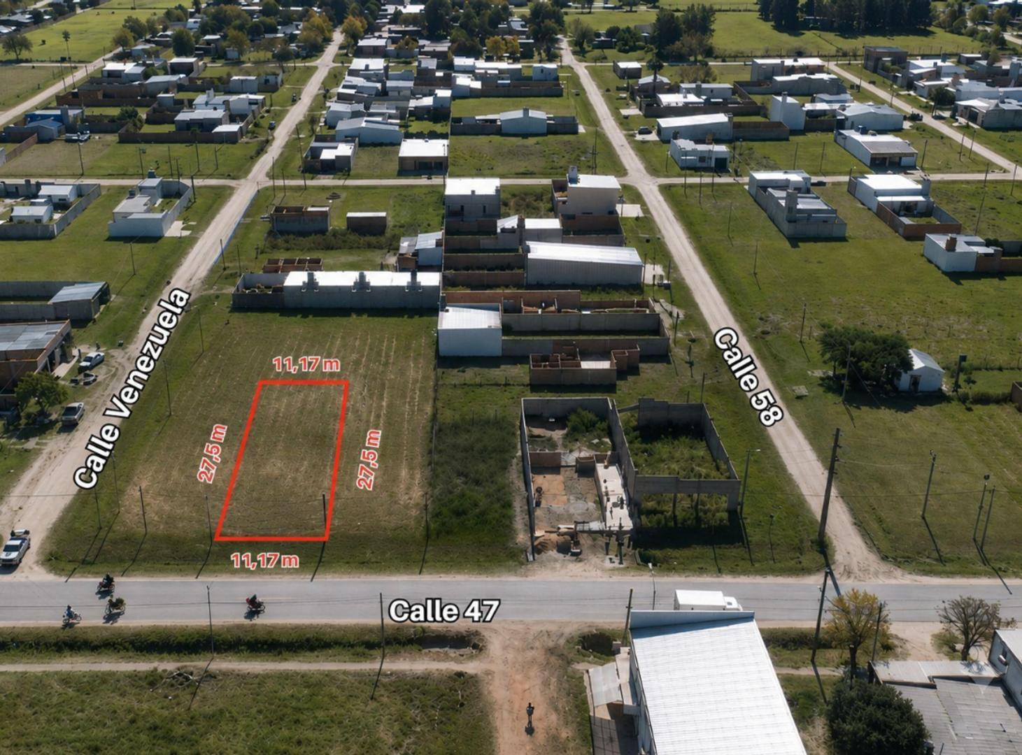 Foto de Terreno en venta sobre calle 47, B° Las Lilas, imagen 2