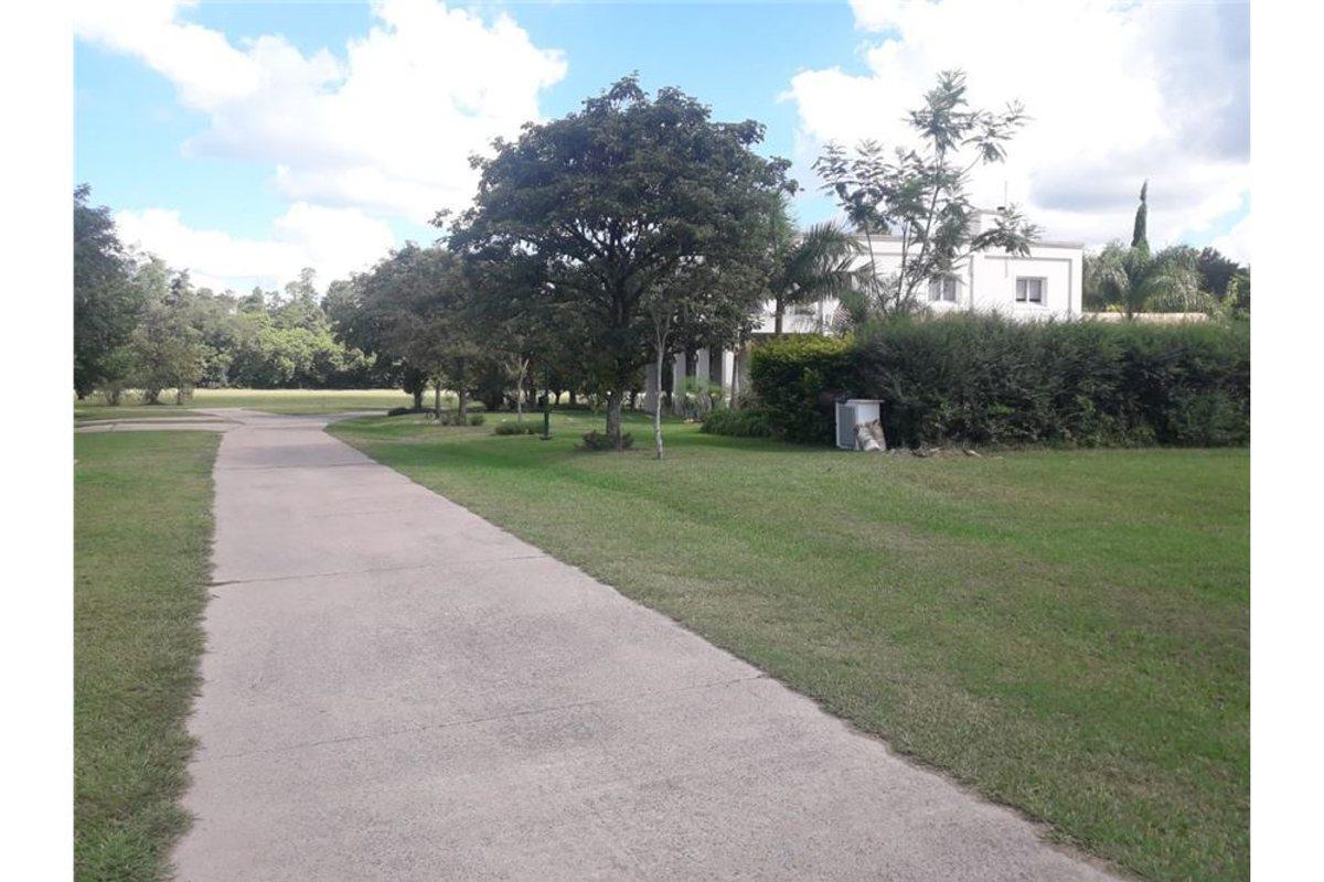 Foto de SE VENDE TERRENO EN RECONQUISTA, CLUB DE CAMPO, imagen 1