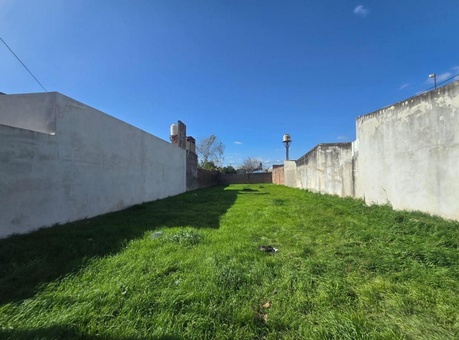 Foto de Se vende Lote en Barrio Obligado, imagen 1
