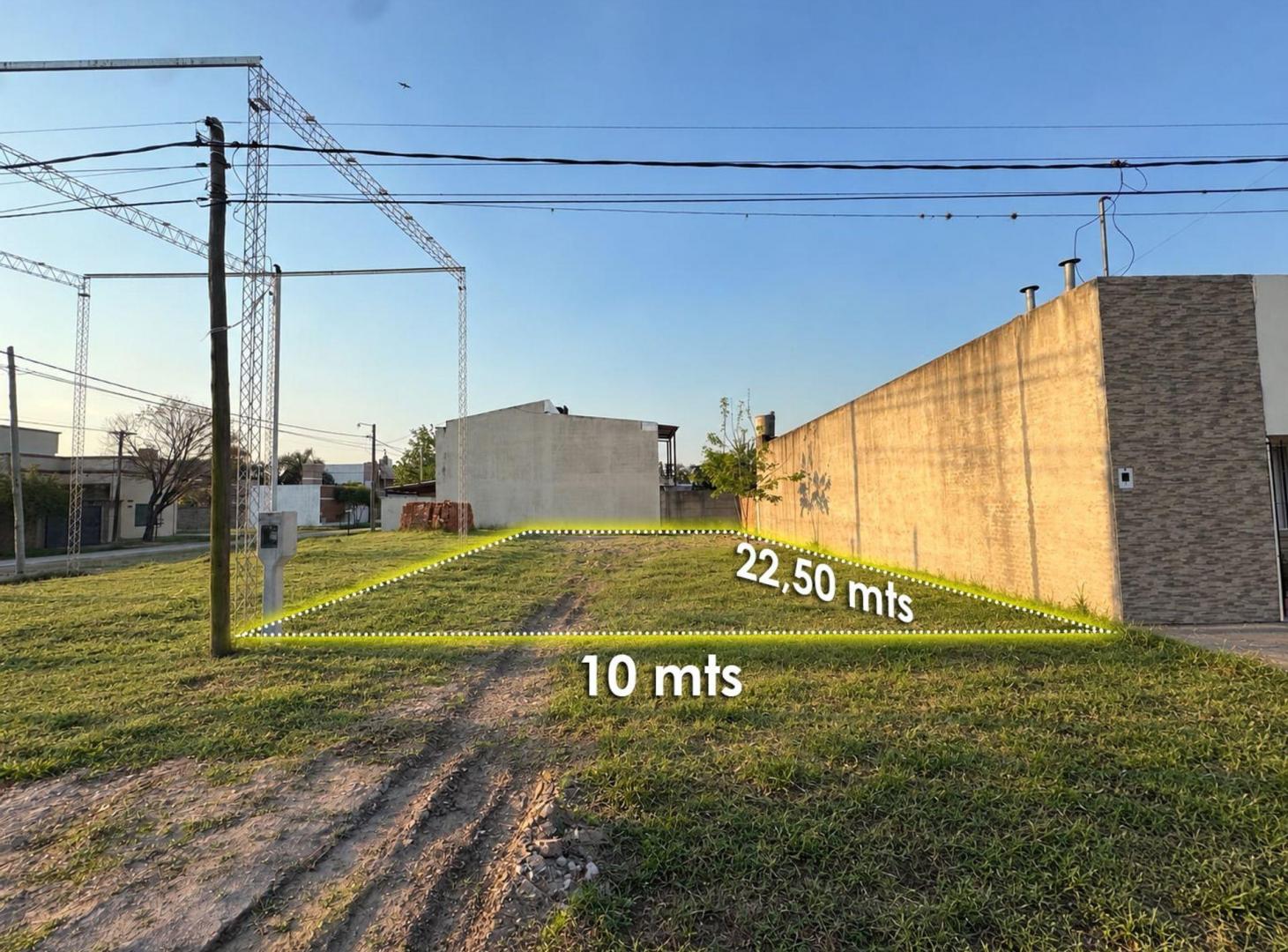 Foto de TERRENO EN VENTA A METROS DE CALLE OLESSIO, imagen 2