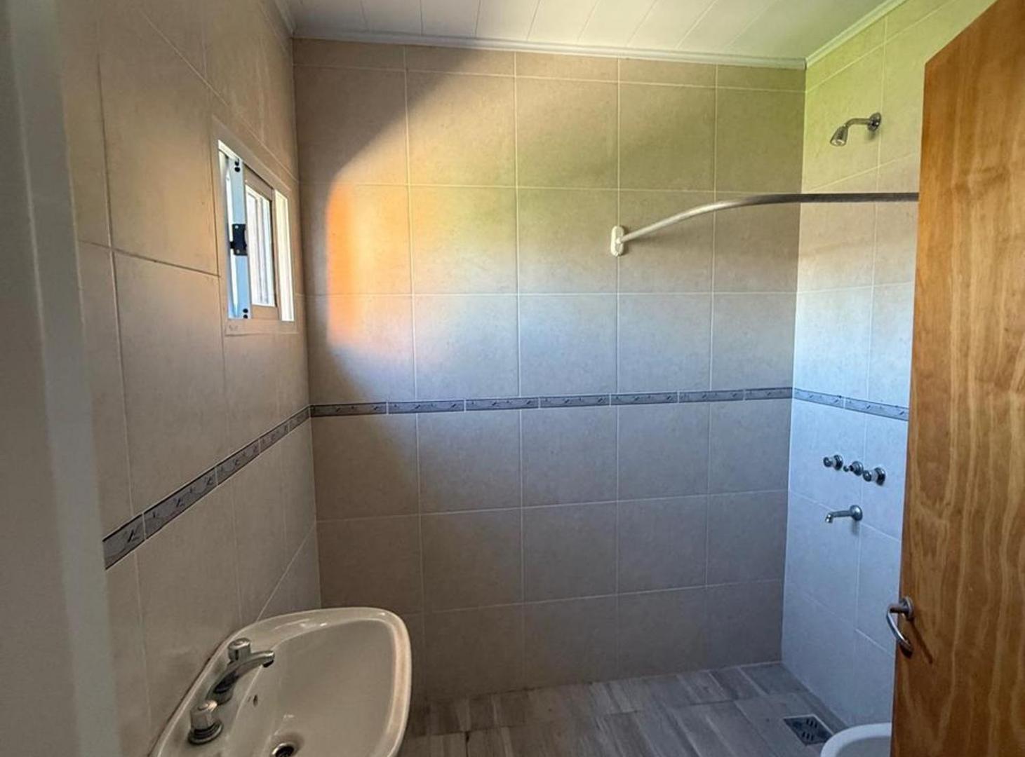 Foto de Se vende casa Nueva 2 dormitorios-Barrio Progresar, imagen 5