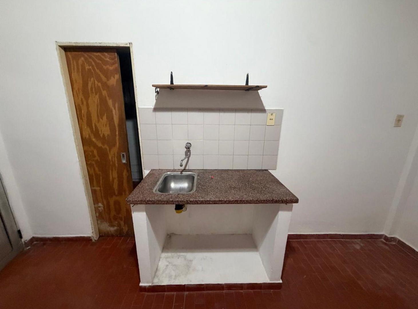 Foto de Se alquila Monoambiente en Reconquista, imagen 1
