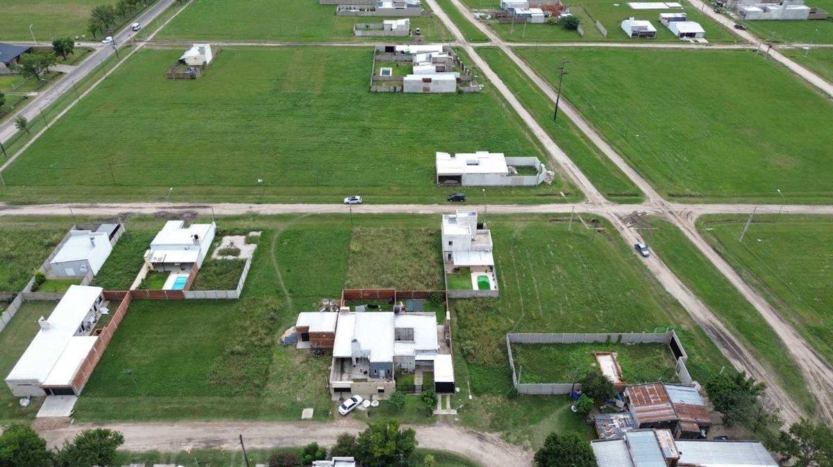Foto de SE VENDE TERRENO EN LOTEO SOLARES AVELLANEDA, imagen 4