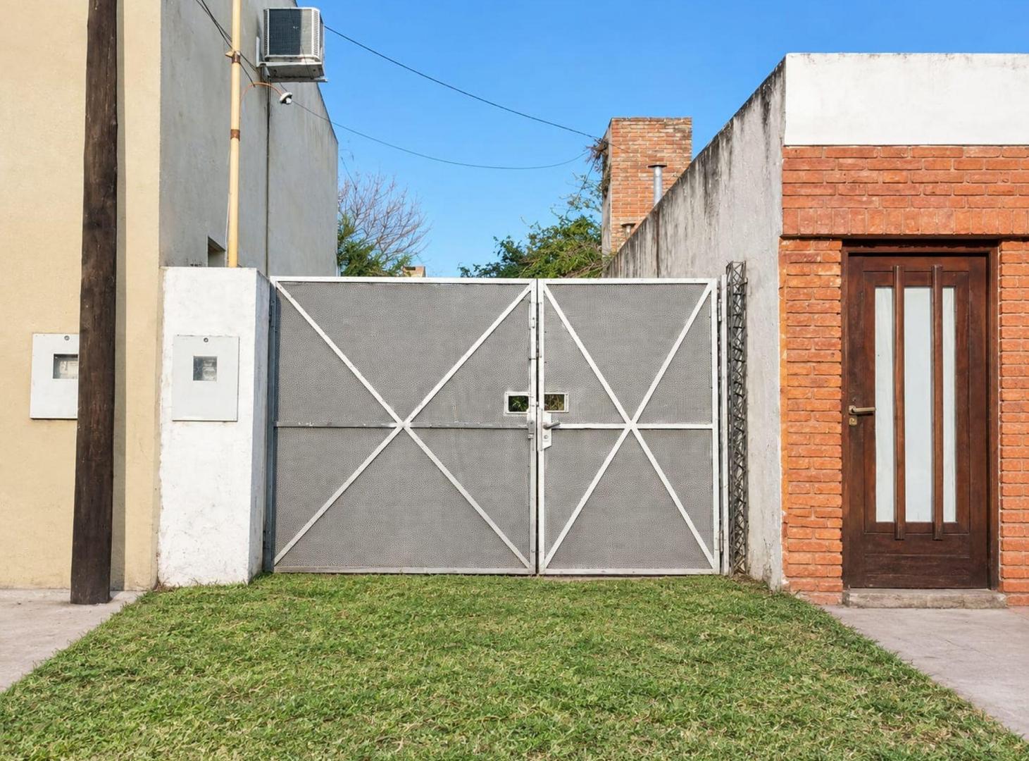 Foto de TERRENO CON CONSTRUCCIÓN DENTRO DE LOS 4BVS., imagen 2