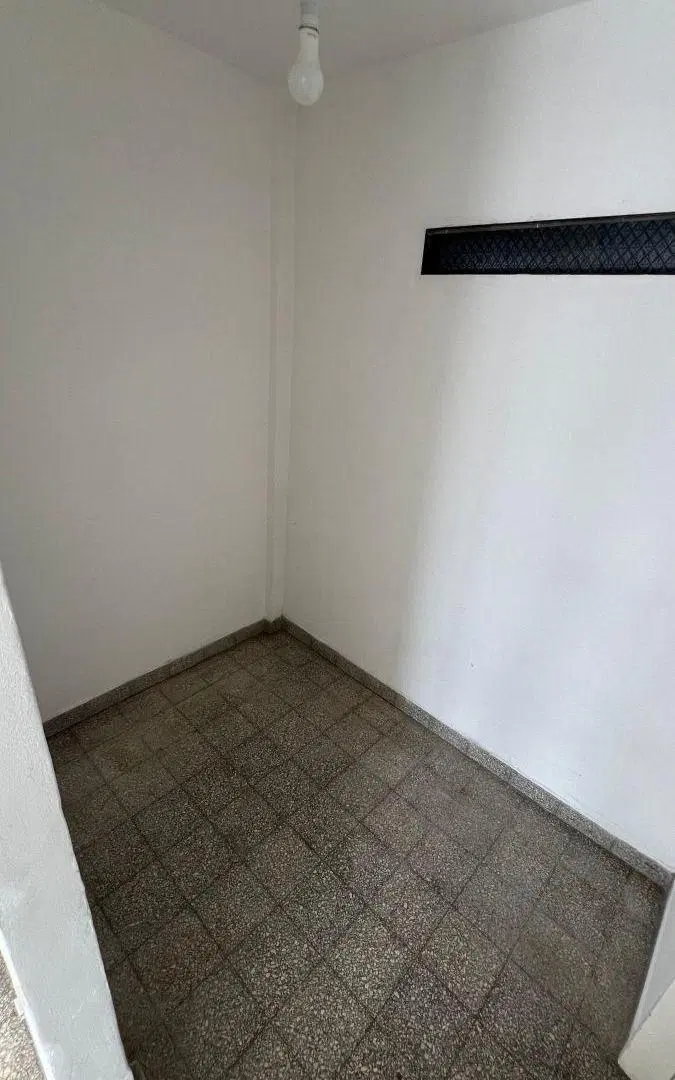 LOCAL COMERCIAL EN VENTA / LA PAZ 1885 1