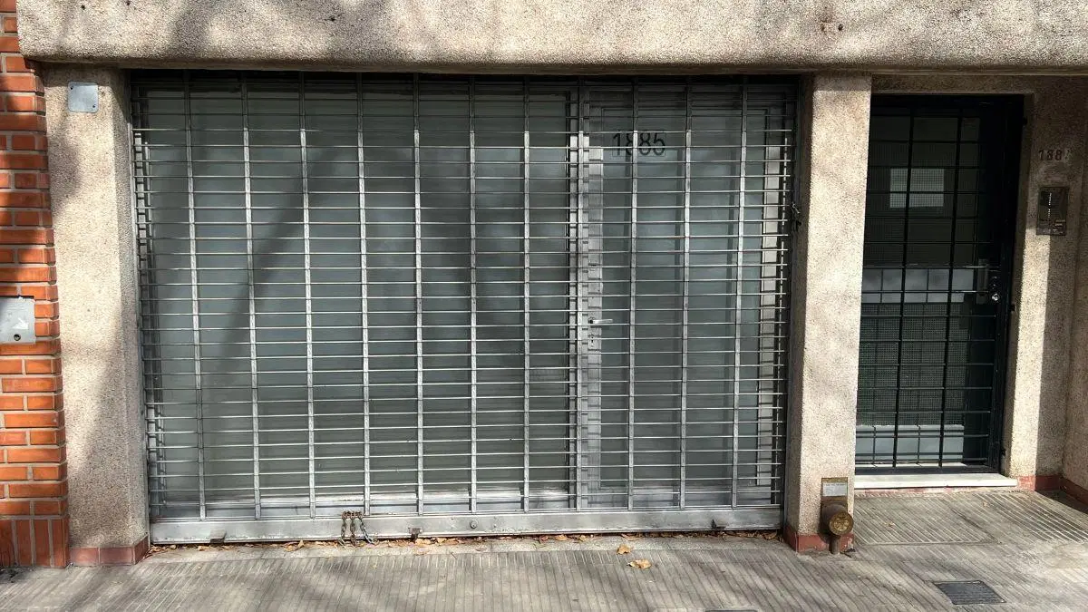 LOCAL COMERCIAL EN VENTA / LA PAZ 1885 4