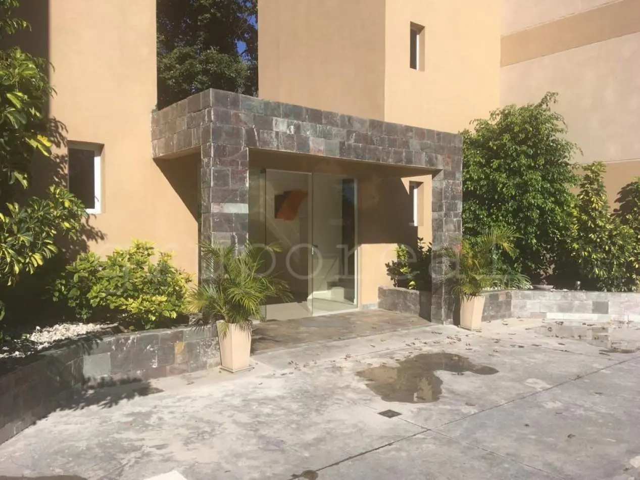CANNING - Departamento con escritura en Complejo con Piscina 2