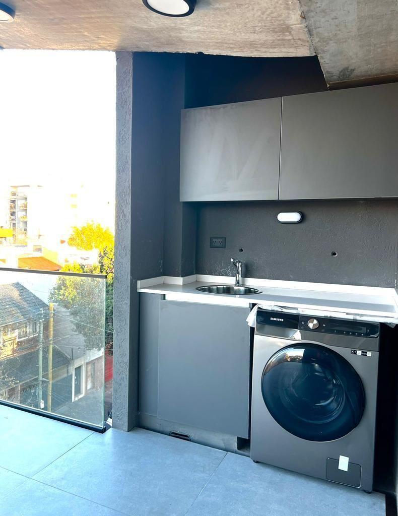 Venta Departamento 4 Ambientes Liniers 3