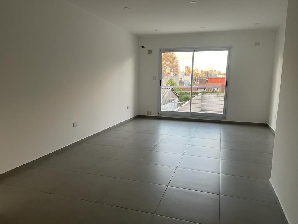Venta 2 Ambientes Mataderos 5