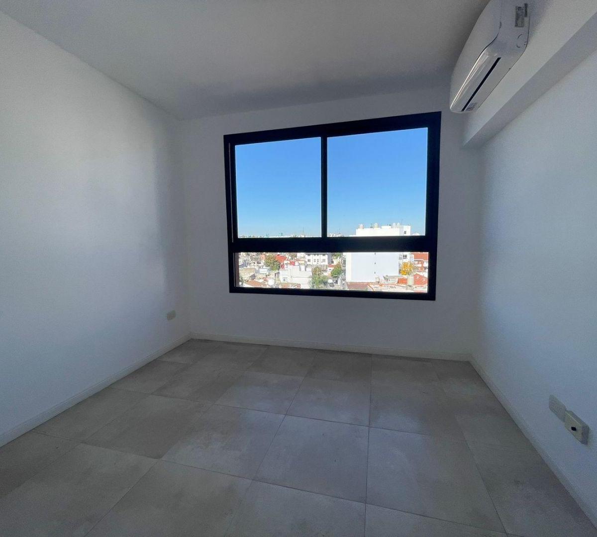 Venta 4 Ambientes Liniers 5