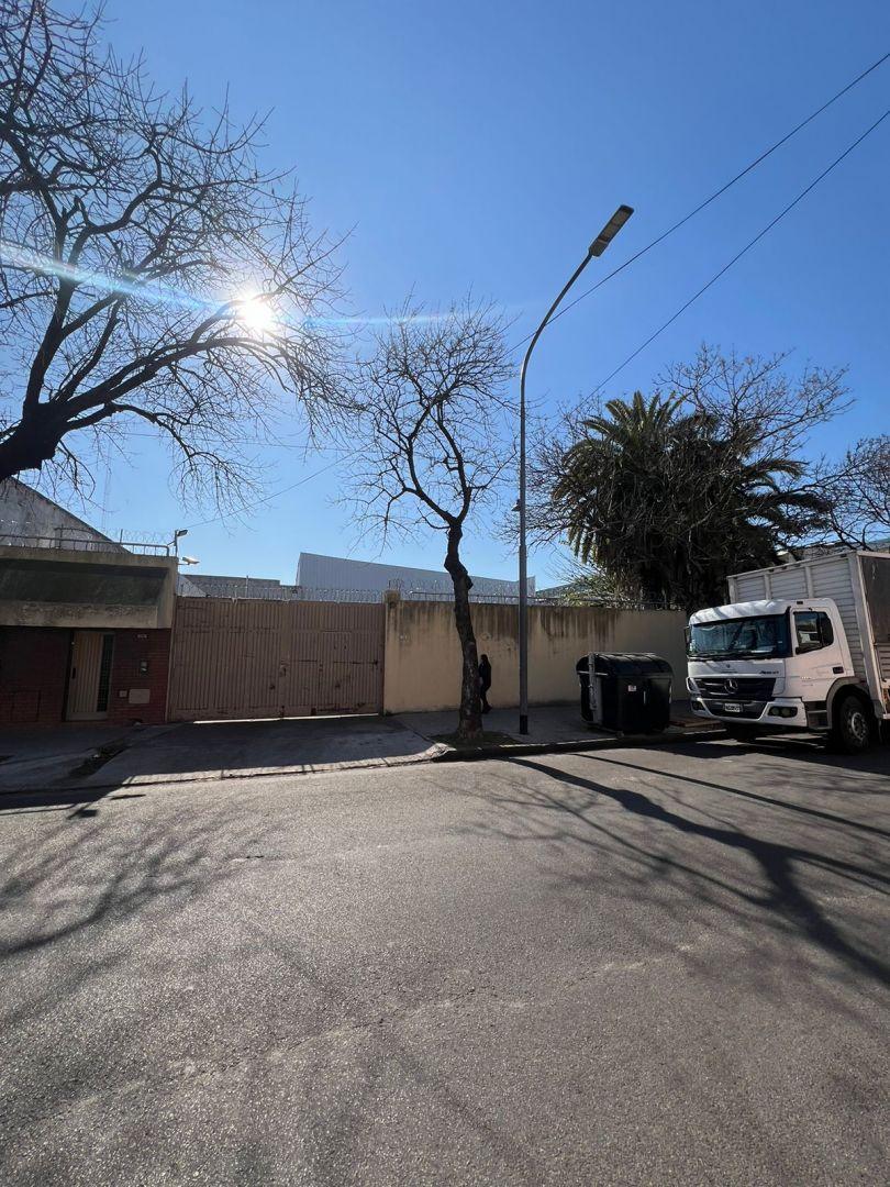 Galpón en Venta Mataderos 2