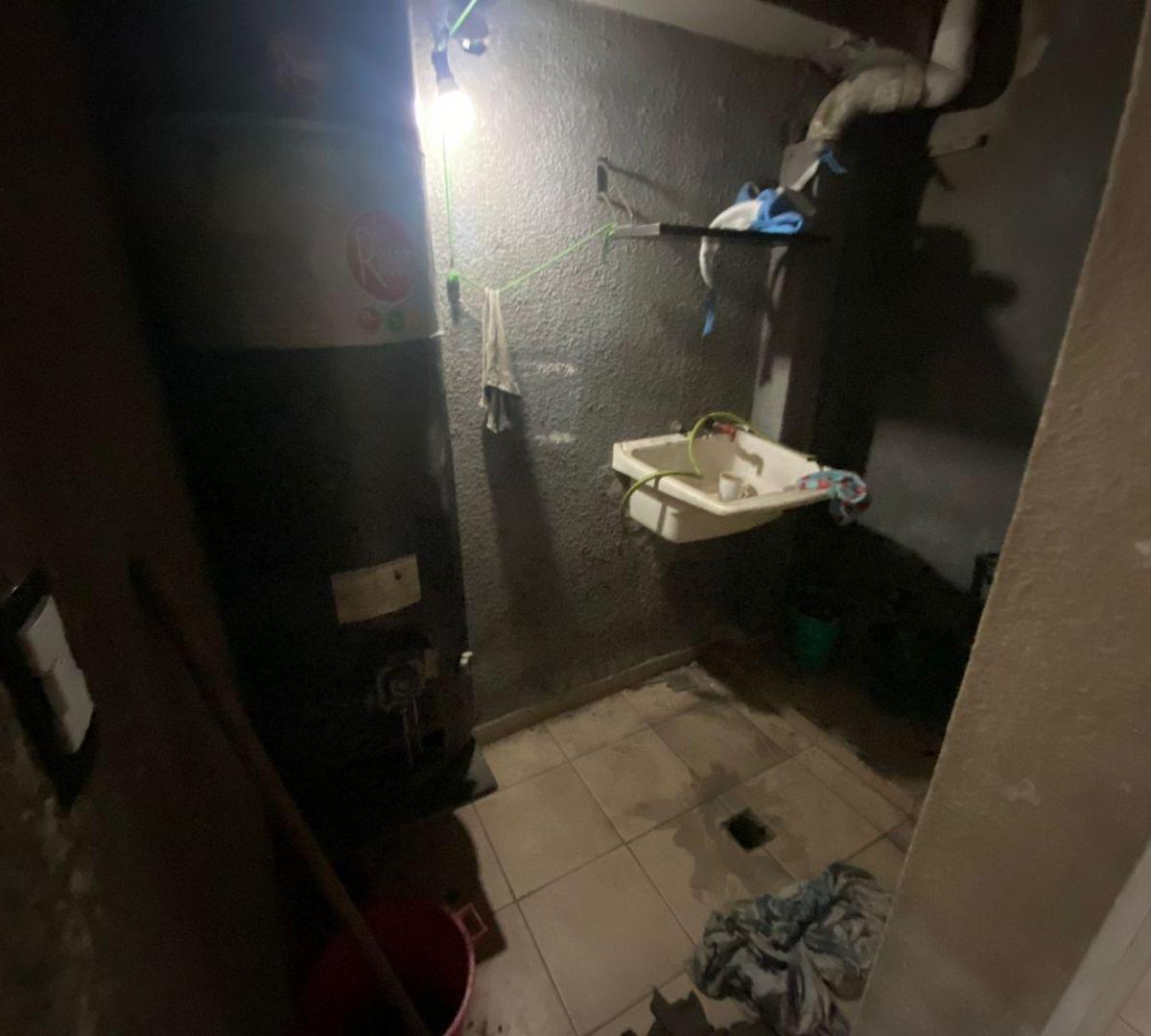 Venta de Casa con Local en Mataderos 5