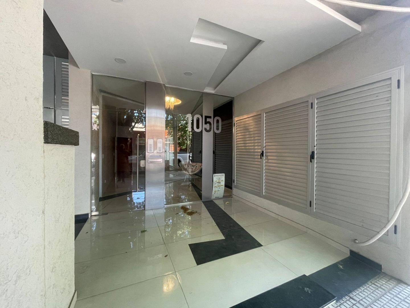 VENTA DEPARTAMENTO TRES AMBIENTES MATADEROS