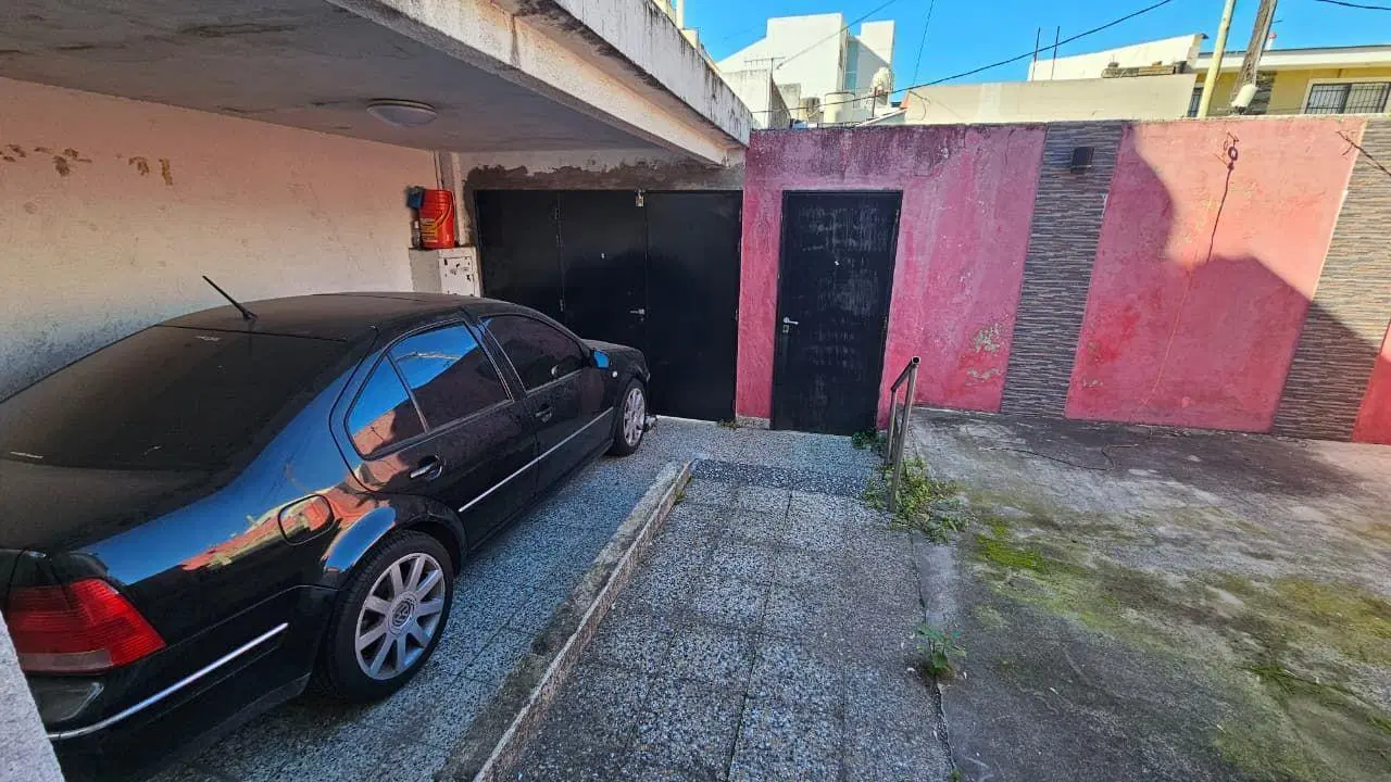 VENTA CASA 4 AMBIENTES MATADEROS 3
