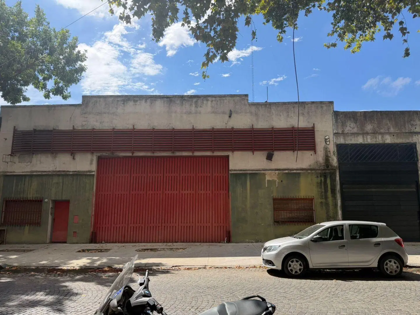 GALPON EN VENTA LINIERS 5