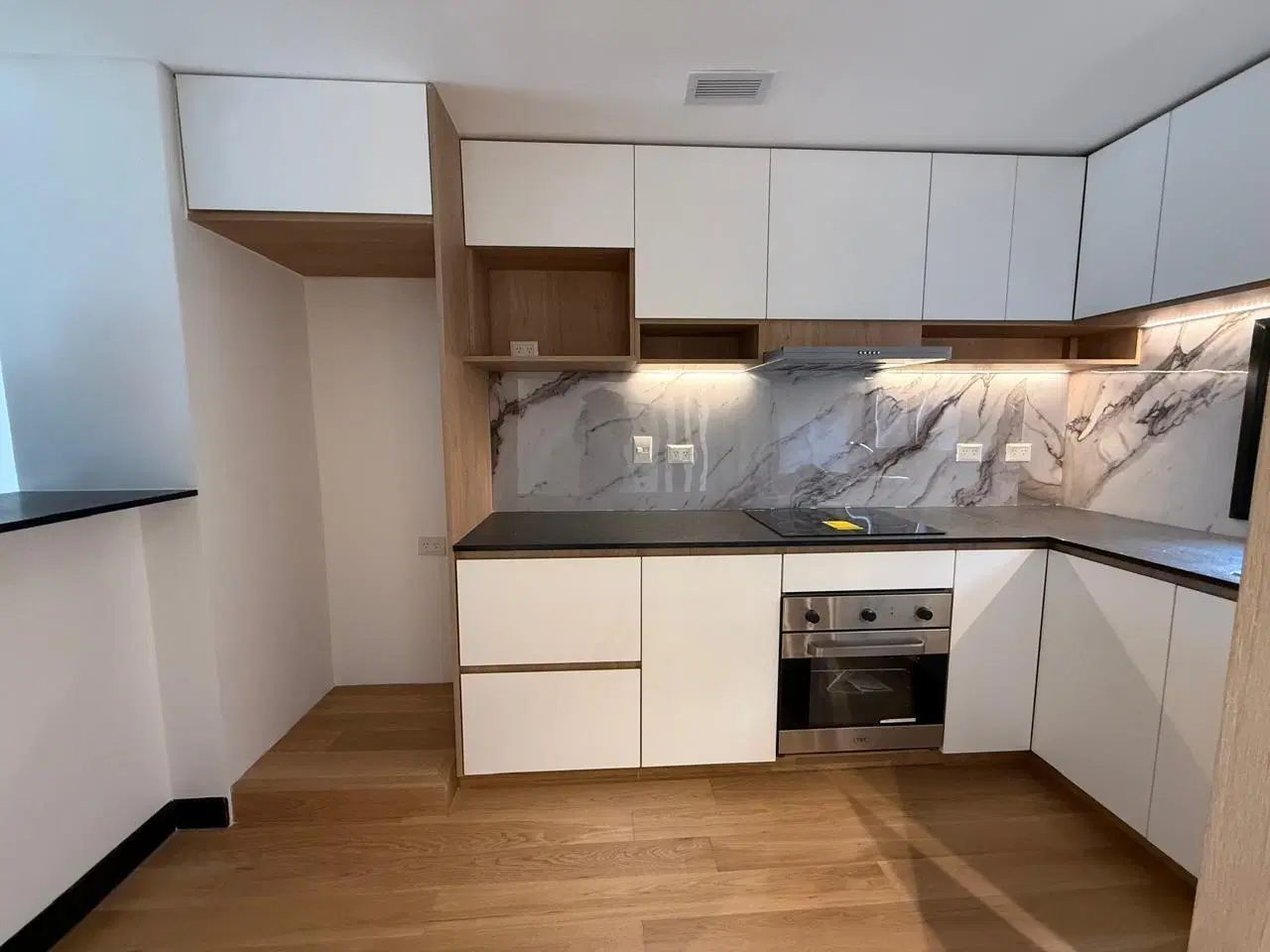 VENTA DE PARTAMENTO 3 AMBIENTES EN LINIERS CON DOS COCHERAS 3