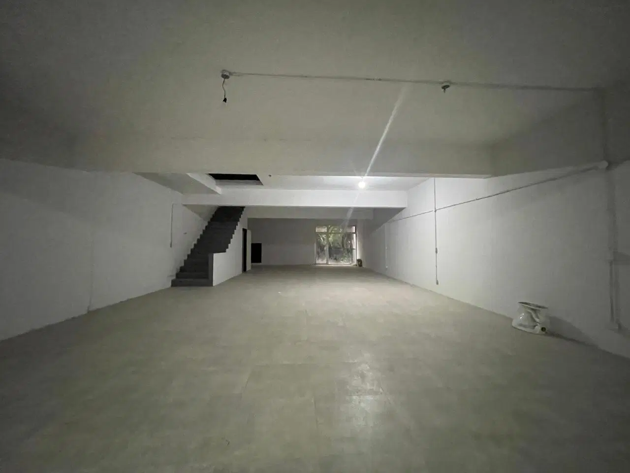 VENTA / DEPOSITO DE LOCAL EN PARQUE PATRICIOS 3