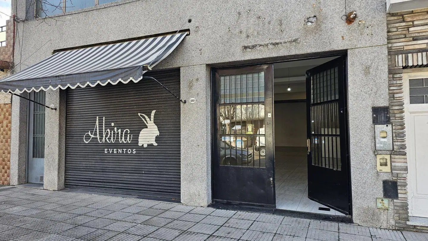 GALPON EN ALQUILER MATADEROS BARRIO NAON 3