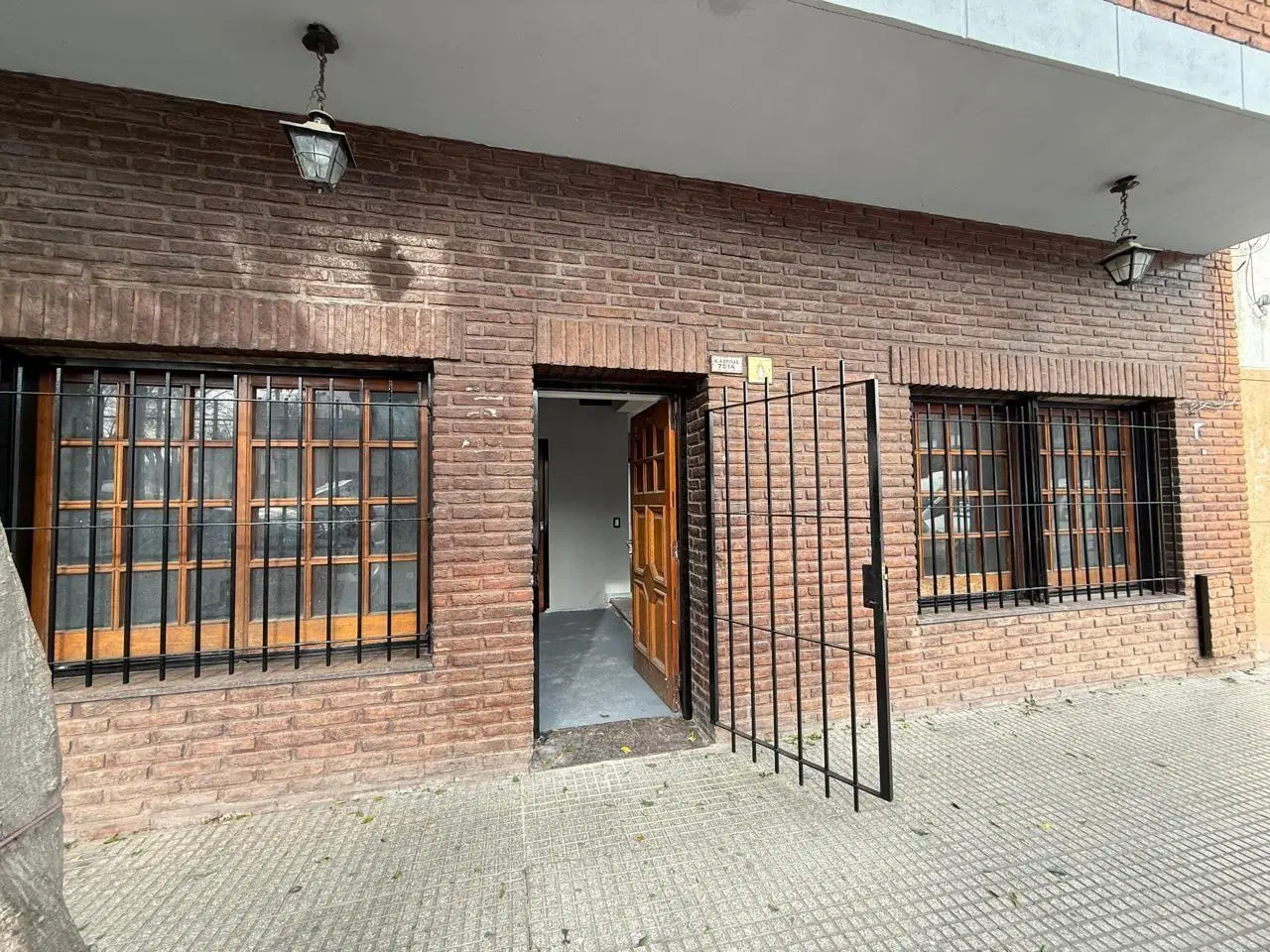 ALQUILER CASA 6 AMBIENTES USO COMERCIAL MATADEROS 3