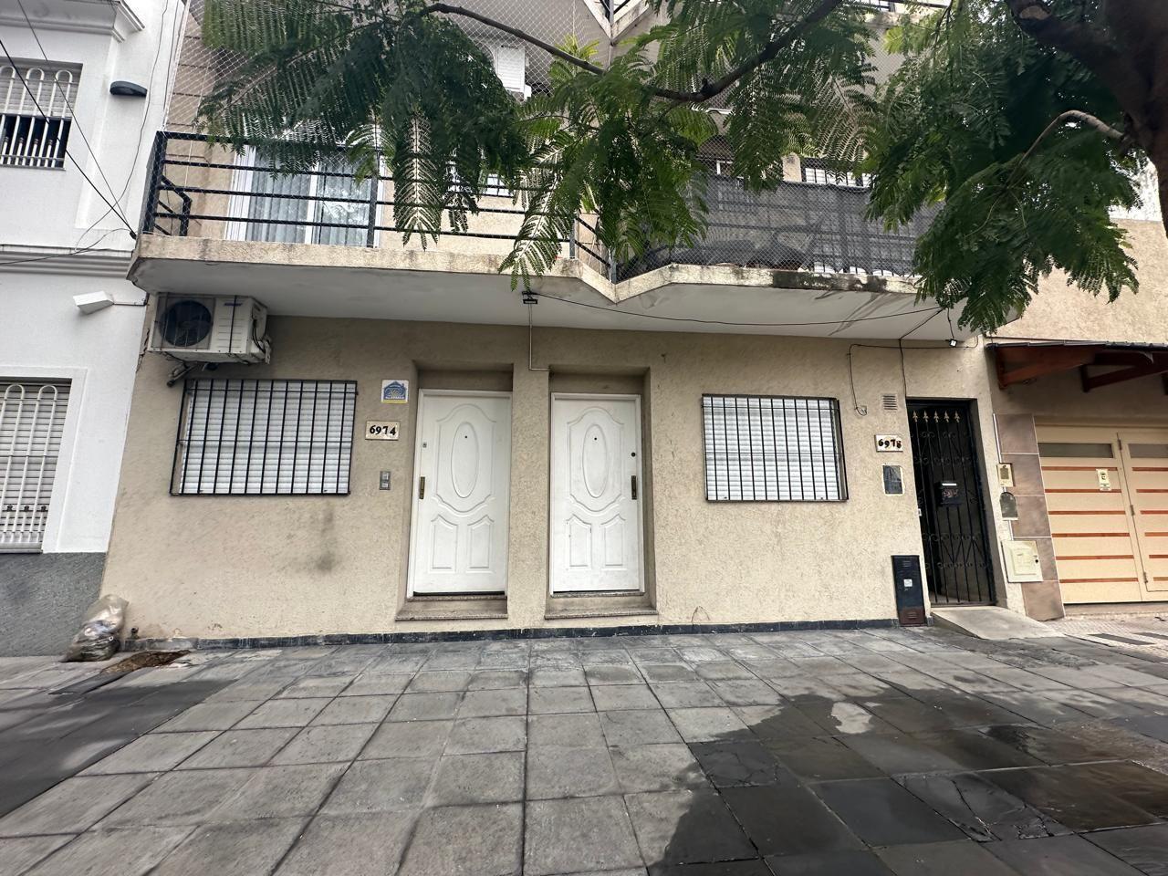 Foto de venta deprtamento tipo ph 3 ambientes mataderos, imagen 1