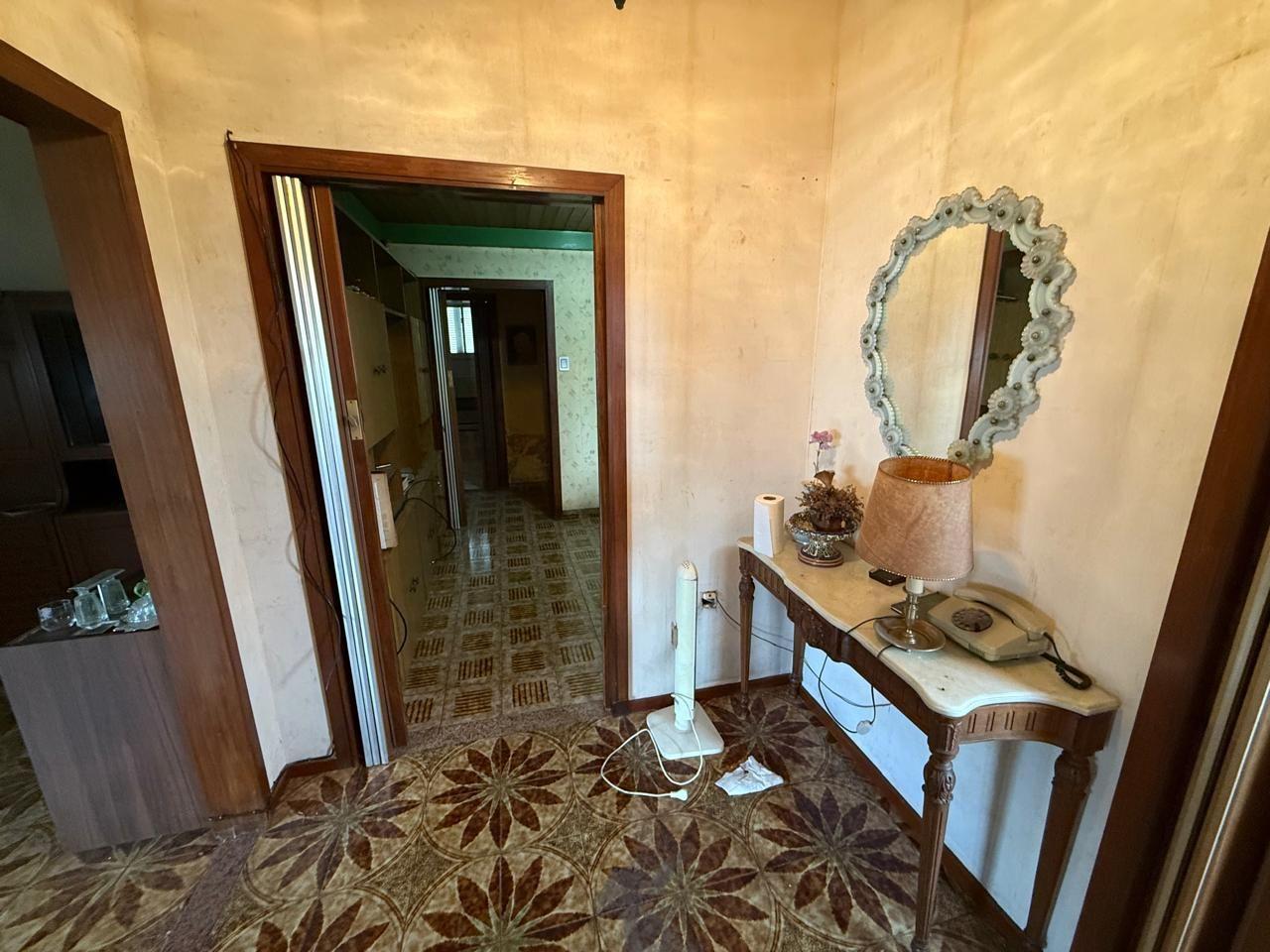 Foto de venta ph 4 ambientes liniers, imagen 1