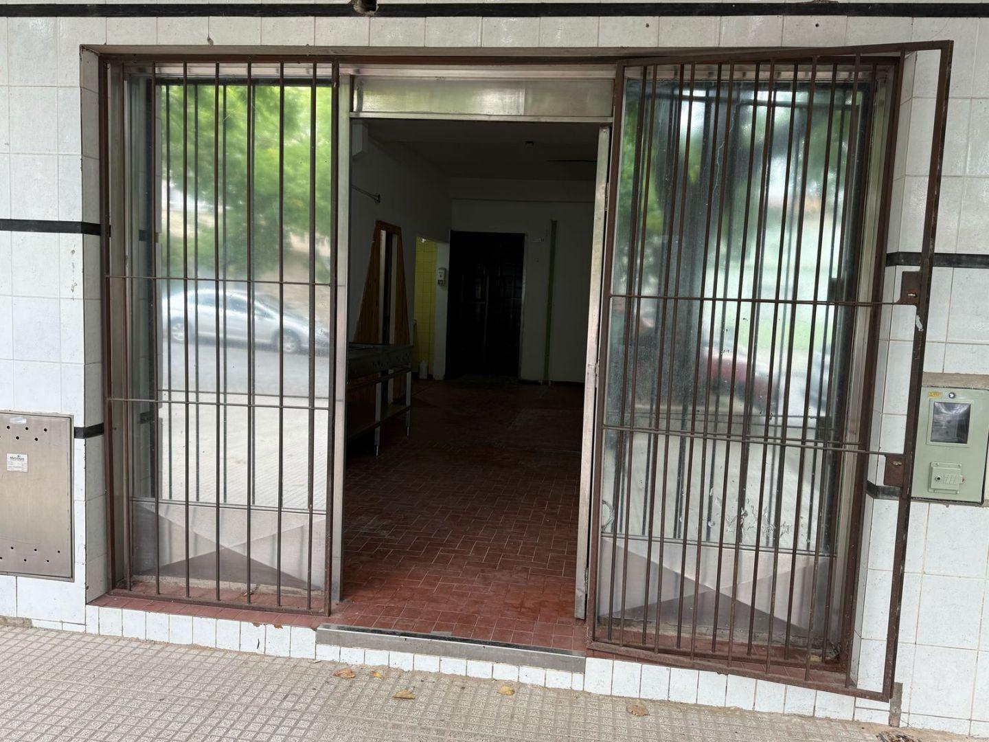 Foto de ALQUILER DE LOCAL MATADEROS, imagen 1