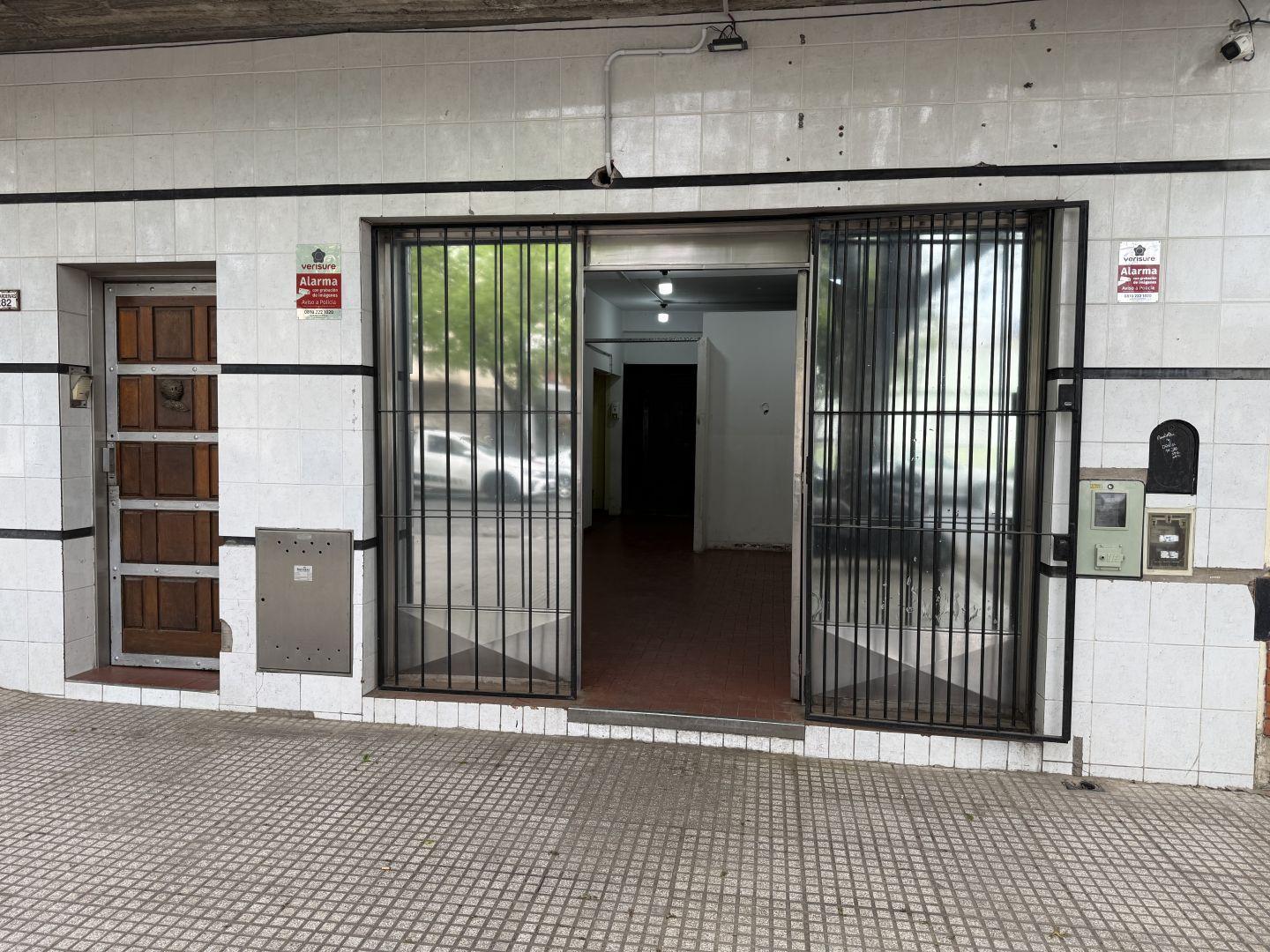 Foto de ALQUILER DE LOCAL MATADEROS, imagen 3