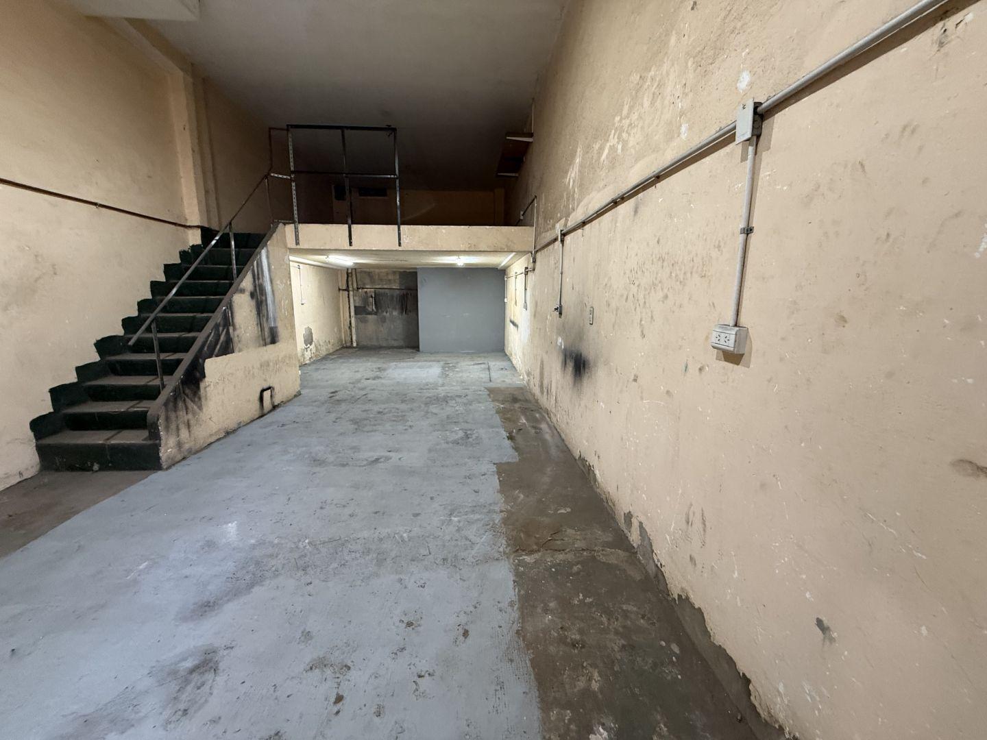 Foto de local en alquiler en lomas del mirador, imagen 2