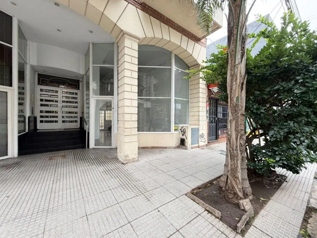 Local Comercial Centro Ramos Mejia - Calle Rosales 2