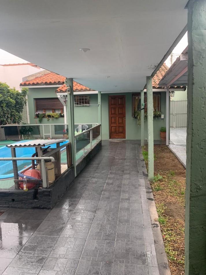 Casa en Block - Dos y Tres Ambientes - Villa Lynch - San Martin - Patio con Pileta y Garage 1