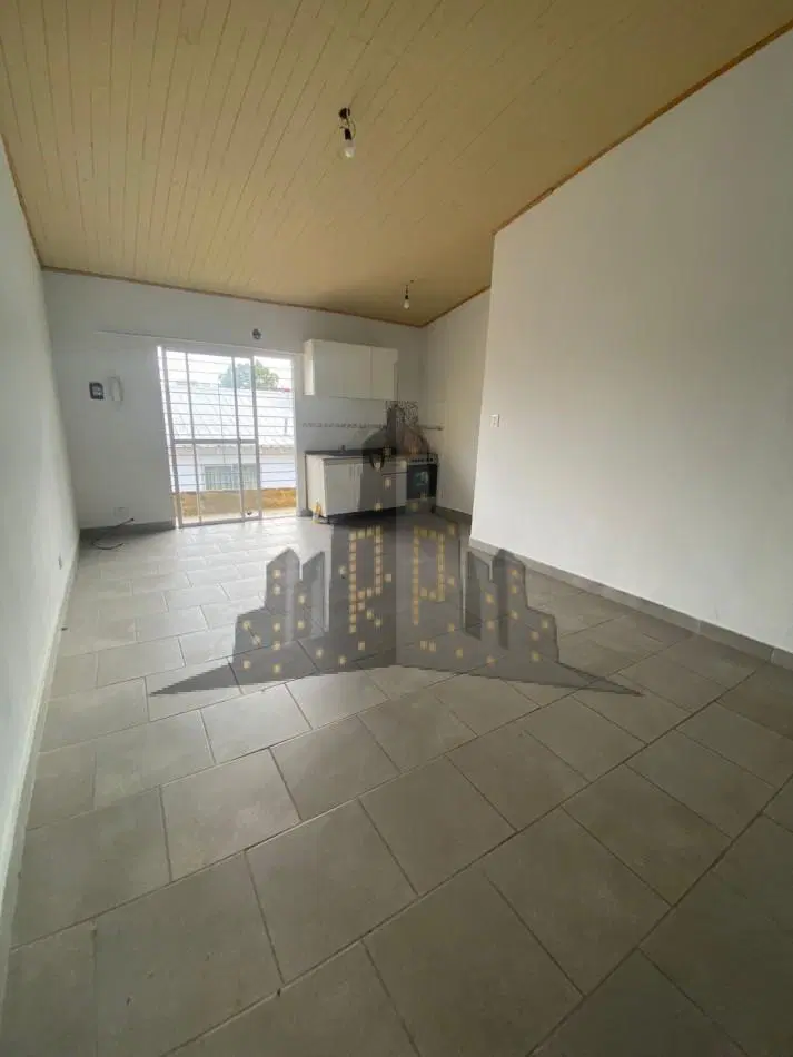 ALQUILER - DEPARTAMENTO DOS AMBIENTES - DOBLE BALCON - SANTOS LUGARES - BAJAS EXPENSAS 2