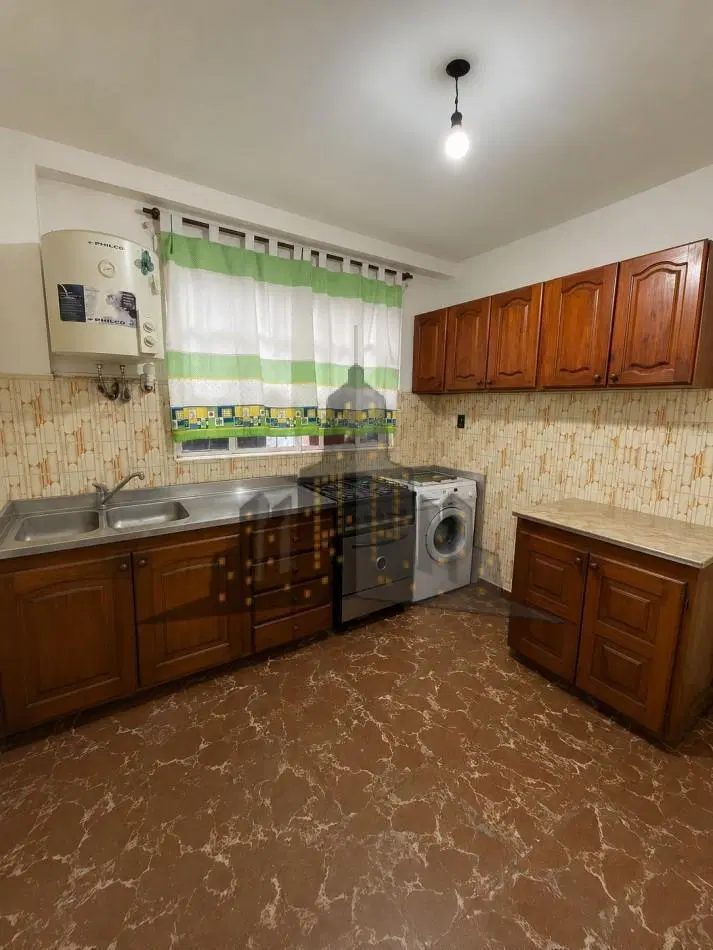 VENTA - CASA PH 3 AMBIENTES AL FRENTE - CON PATIO - CASEROS NORTE 5