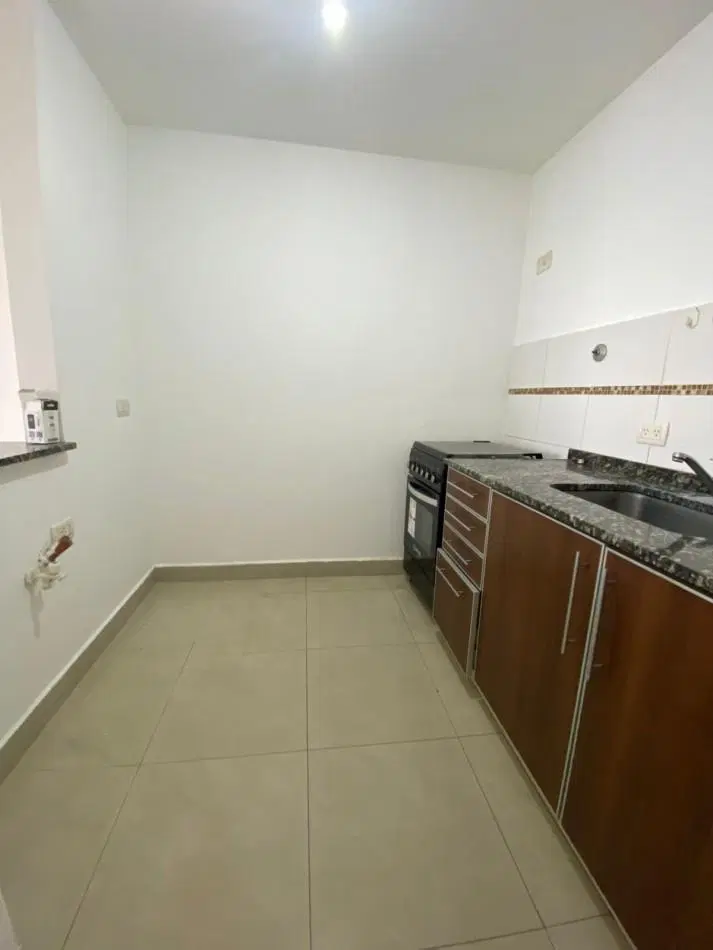 ALQUILER - SANTOS LUGARES - DEPARTAMENTO DOS AMBIENTES CON BALCON - PILETA - SUM 5