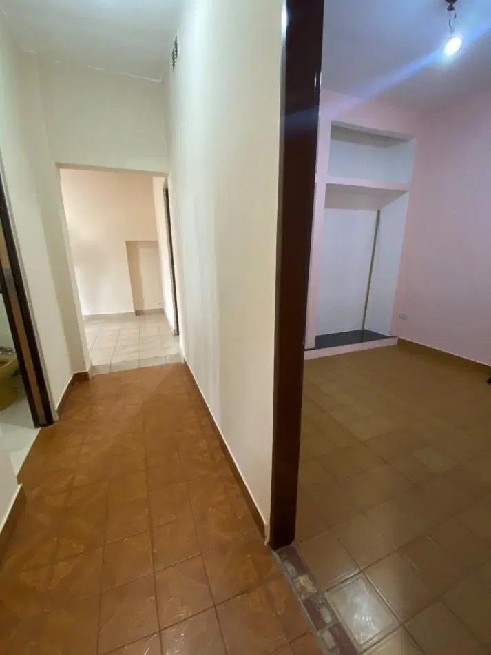 ALQUILER - CASA PH TRES AMBIENTES - PRIMER PISO POR ESCALERA - SIN EXPENSAS - CASEROS NORTE 4