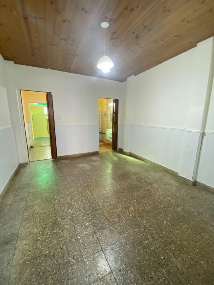 ALQUILER - DEPARTAMENTO PH DOS AMBIENTES - CASEROS NORTE - SIN EXPENSAS - CON PATIO 4