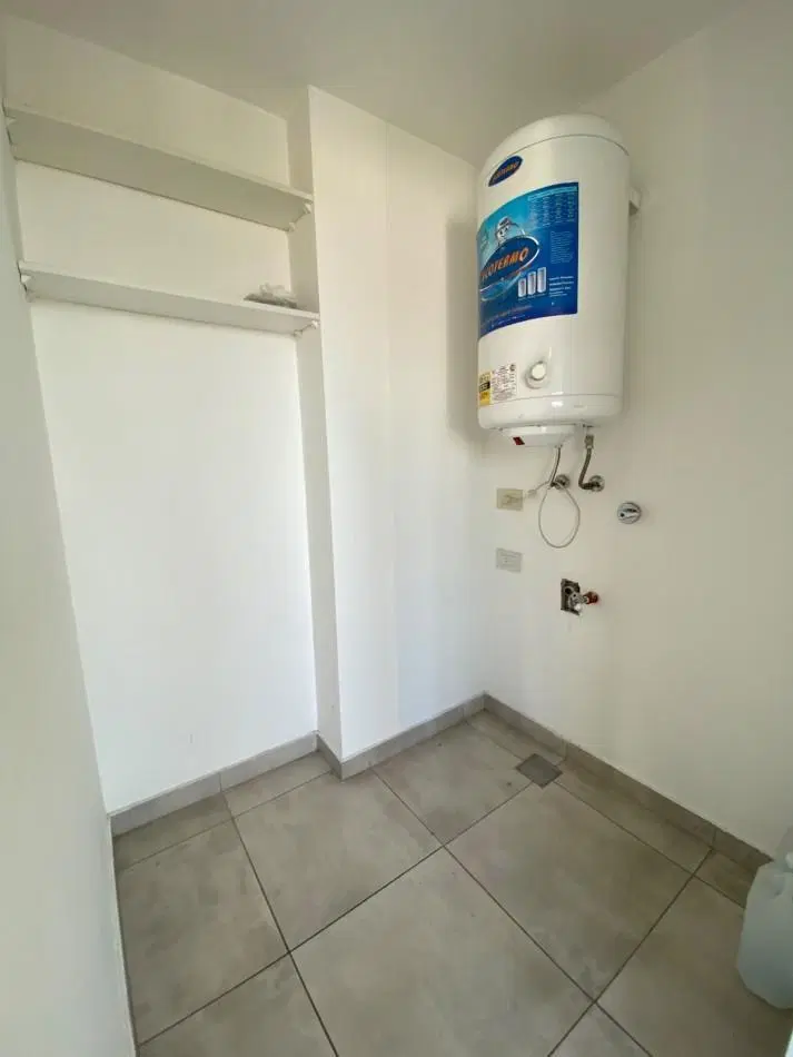 ALQUILER - DEPARTAMENTO - DOS AMBIENTES CON BALCON - MARTIN CORONADO 8