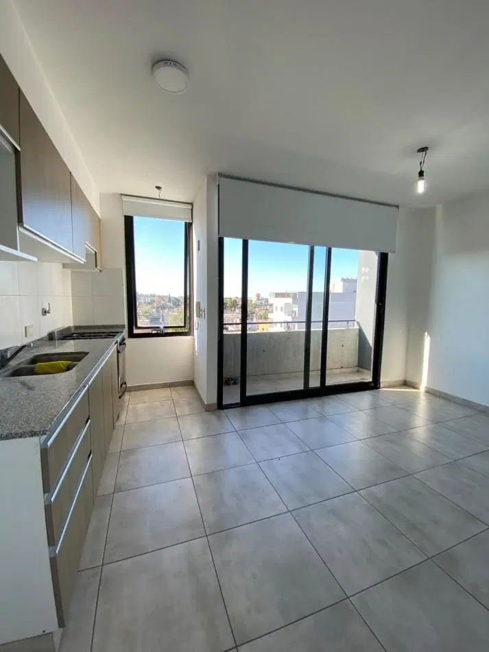 ALQUILER - DEPARTAMENTO - DOS AMBIENTES CON BALCON - MARTIN CORONADO 4