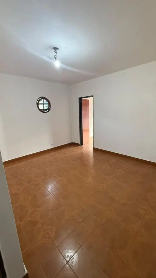 VENTA - DEPARTAMENTO DOS AMBIENTES - CASEROS CENTRO - EXCELENTE OPORTUNIDAD - APTO PROFESIONAL 5