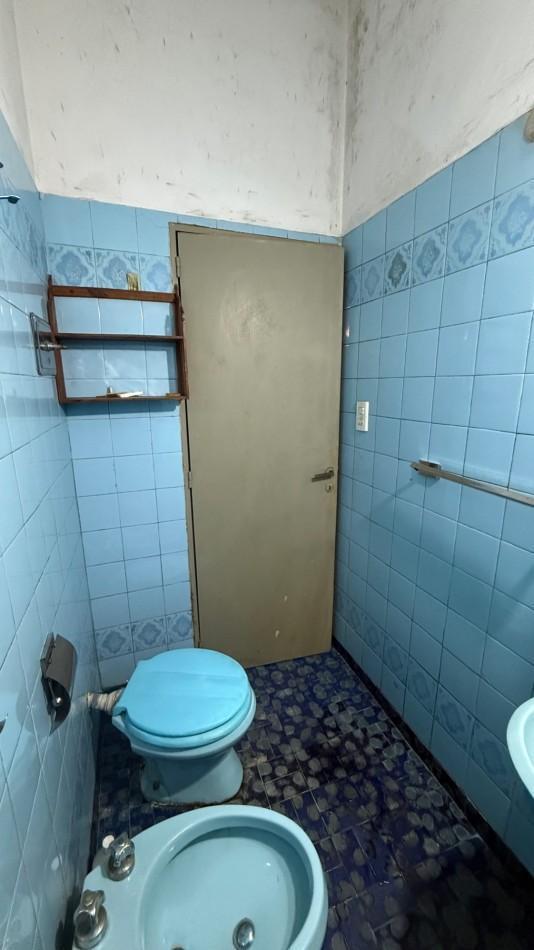 Foto de VENTA - CASEROS NORTE - PH 3 AMBIENTES - PATIO Y TERRAZA, imagen 3