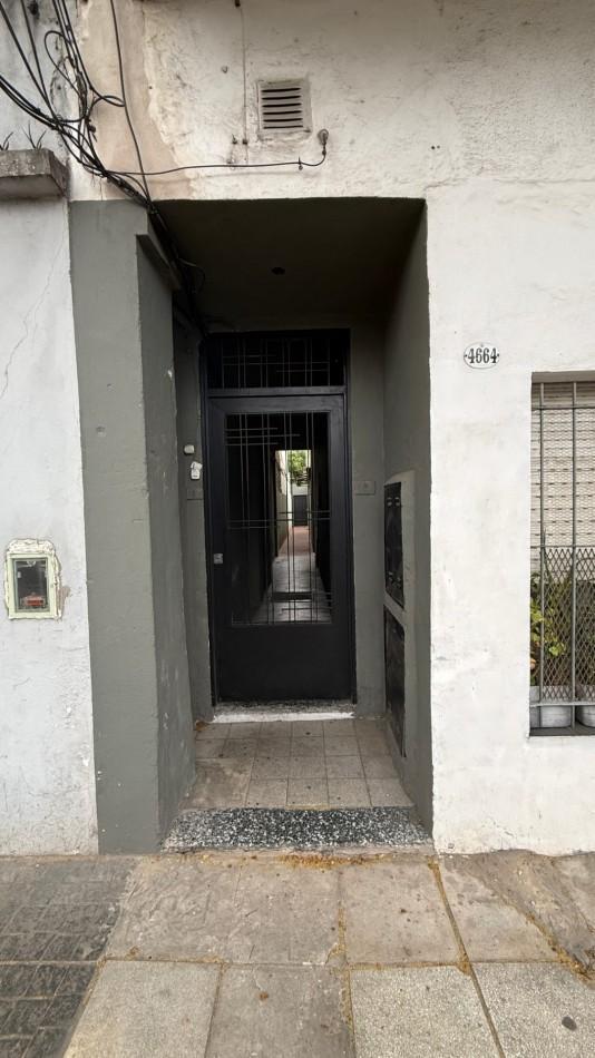 Foto de VENTA - CASEROS NORTE - PH 3 AMBIENTES - PATIO Y TERRAZA, imagen 1