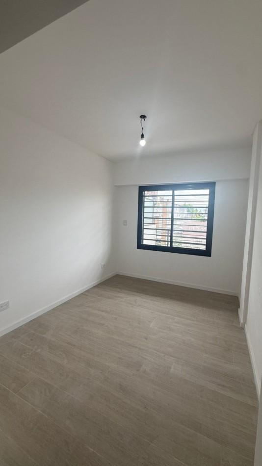 Foto de ALQUILER · DEPARTAMENTO DE 2 AMBIENTES - APTO PROFESIONAL - CASEROS, imagen 4