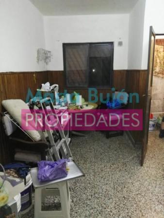 Venta Depto en Berazategui 3