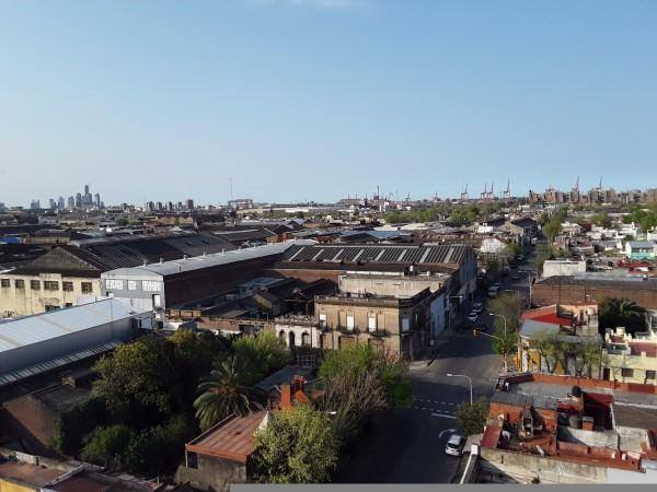 Venta Depto en Avellaneda 3