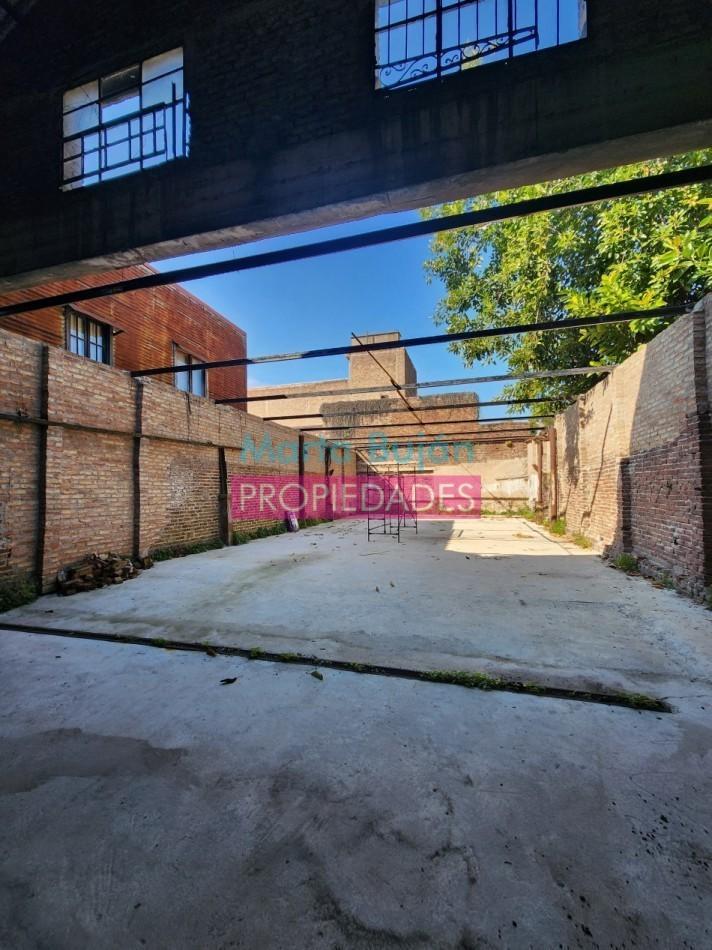 VENTA DE GALPON EN DOCK SUD