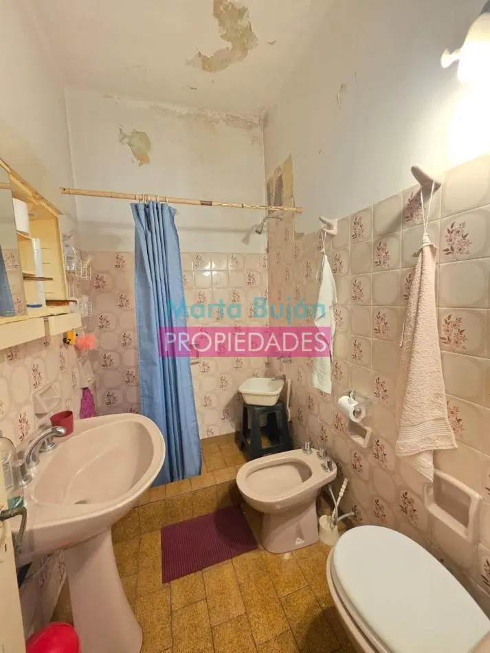 VENTA CASA 4 AMB. ARGAÑARAZ 2042- CRUCECITA. AVELLANEDA 5